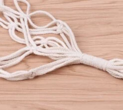 Merkloos Plantenhanger Macramé - Luxe Gevlochten Touw Katoen - 2 Stuks - Plantenpot Ophangen -Tuingereedschap Serie Winkel 1200x1069 4