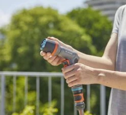 Gardena - Comfort Cleaning Nozzle EcoPulse 4 In 1 31 Gardena - Comfort Cleaning Nozzle EcoPulse 4 In 1 -Tuingereedschap Serie Winkel 1200x1087 2