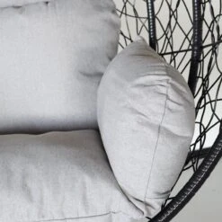 Egg Hangstoel Roundabout Zwart -Tuingereedschap Serie Winkel 1200x1200 1233