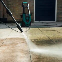 VONROC Hogedrukreiniger V14-1 - 1400W – 110 Bar – 390 L/h – Incl. 5m Slang, Spuitstukken En Accessoires 17 VONROC Hogedrukreiniger V14-1 - 1400W – 110 Bar – 390 L/h – Incl. 5m Slang, Spuitstukken En Accessoires -Tuingereedschap Serie Winkel 1200x1200 142