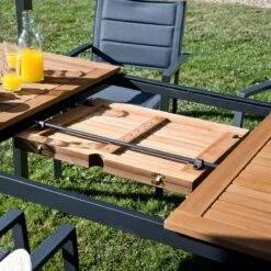NATERIAL - Uitschuifbare Tuintafel ORIS - Uitschuifbare Tafel Voor 6 Tot 8 Personen - 180-240x100 Cm - Aluminium - Hout Eucalyptus -Tuingereedschap Serie Winkel 1200x1200 1420