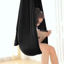 Merkloos Schommelstoel - Hangmat - Schommel - Kalmerend - Luchtdoorlatend - Kinderen - Zwart -Tuingereedschap Serie Winkel 1200x1200 1961