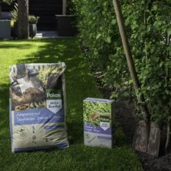 Pokon Beuken & Hagen Mest - 2,5kg - Meststof - 3-in-1 Werking -Tuingereedschap Serie Winkel 1200x1200 2082