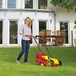WOLF-Garten Elektrische Verticuteermachine VA 303 E - Werkbreedte 30 Cm - Opvangzak 35 L - 1300 W Motor - Moshark - Verticuteren - Opvangen -Tuingereedschap Serie Winkel 1200x1200 294