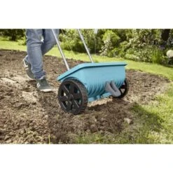 GARDENA - Strooiwagen L - Strooikar - 400m2 - 12.5 Liter -Tuingereedschap Serie Winkel 1200x1200 346