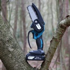 NovarGarden® Mini Kettingzaag NG1 - Met 2x Accu - Takkenzaag - Snoeizaag - Electrisch - Handzaag - Boomzaag - 21V -Tuingereedschap Serie Winkel 1200x1200 589