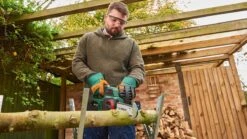 Bosch UniversalChain 18 Kettingzaag - Met 18 V Accu En Lader -Tuingereedschap Serie Winkel 1200x674 5