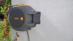Hozelock AutoReel Slangenhouder / Wandslangbox 20m - Ø12,5mm -Tuingereedschap Serie Winkel 1200x675 53