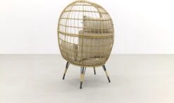 Lola Egg Relaxstoel - Natural Sand - Mand Stoel -Tuingereedschap Serie Winkel 1200x712 3