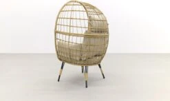 Lola Egg Relaxstoel - Natural Sand - Mand Stoel -Tuingereedschap Serie Winkel 1200x716 2