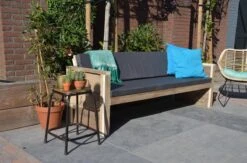 Sanderswoodworks Houten Tuinbank Vlieland - Incl. Kussens - Steigerhout 20 Sanderswoodworks Houten Tuinbank Vlieland - Incl. Kussens - Steigerhout -Tuingereedschap Serie Winkel 1200x794 13