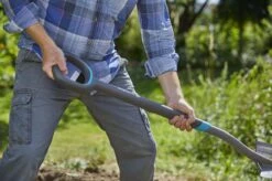 Gardena ErgoLine Spade Schop -Tuingereedschap Serie Winkel 1200x799 131