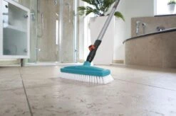 GARDENA Combisysteem - Schrobber - Werkbreedte 30 Cm - Aanbevolen Steellengte 130/150 Cm -Tuingereedschap Serie Winkel 1200x799 142