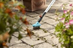 GARDENA Combisysteem Voegenborstel M Metaal - Aanbevolen Steellengte 130 /150 Cm -Tuingereedschap Serie Winkel 1200x800 248