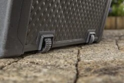 Keter Emily Opbergbox - 118x45x57 Cm - 270L - Grafiet 25 Keter Emily Opbergbox - 118x45x57 Cm - 270L - Grafiet -Tuingereedschap Serie Winkel 1200x800 404