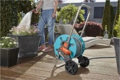 GARDENA - AquaRoll CleverRoll S Set Slangenwagen - Incl. 20 M Slang - Maximaal 40 M Opbergcapaciteit 19 GARDENA - AquaRoll CleverRoll S Set Slangenwagen - Incl. 20 M Slang - Maximaal 40 M Opbergcapaciteit -Tuingereedschap Serie Winkel 1200x800 655