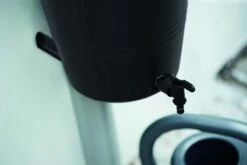 Elho Green Basics Rain Catcher 33 - Regenton Voor Balkonbuiten - Ø 33.5 X H 73.5 Cm - Zwart/Living Black -Tuingereedschap Serie Winkel 1200x800 664