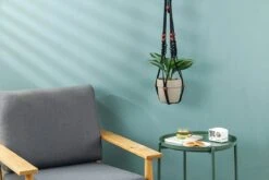 4 Stuks Zwarte Macrame Plantenhangers - Boho Handgeweven Katoen Hangpot Voor Binnen/Buiten - Hangende Bloempot Met Kralen - Macramé Touw/Koord Hangplant Houder - Bohemian Wandhanger Decoratie - Plant Hanger - Verticale Tuin Bloempothouder Planthanger -Tuingereedschap Serie Winkel 1200x800 740