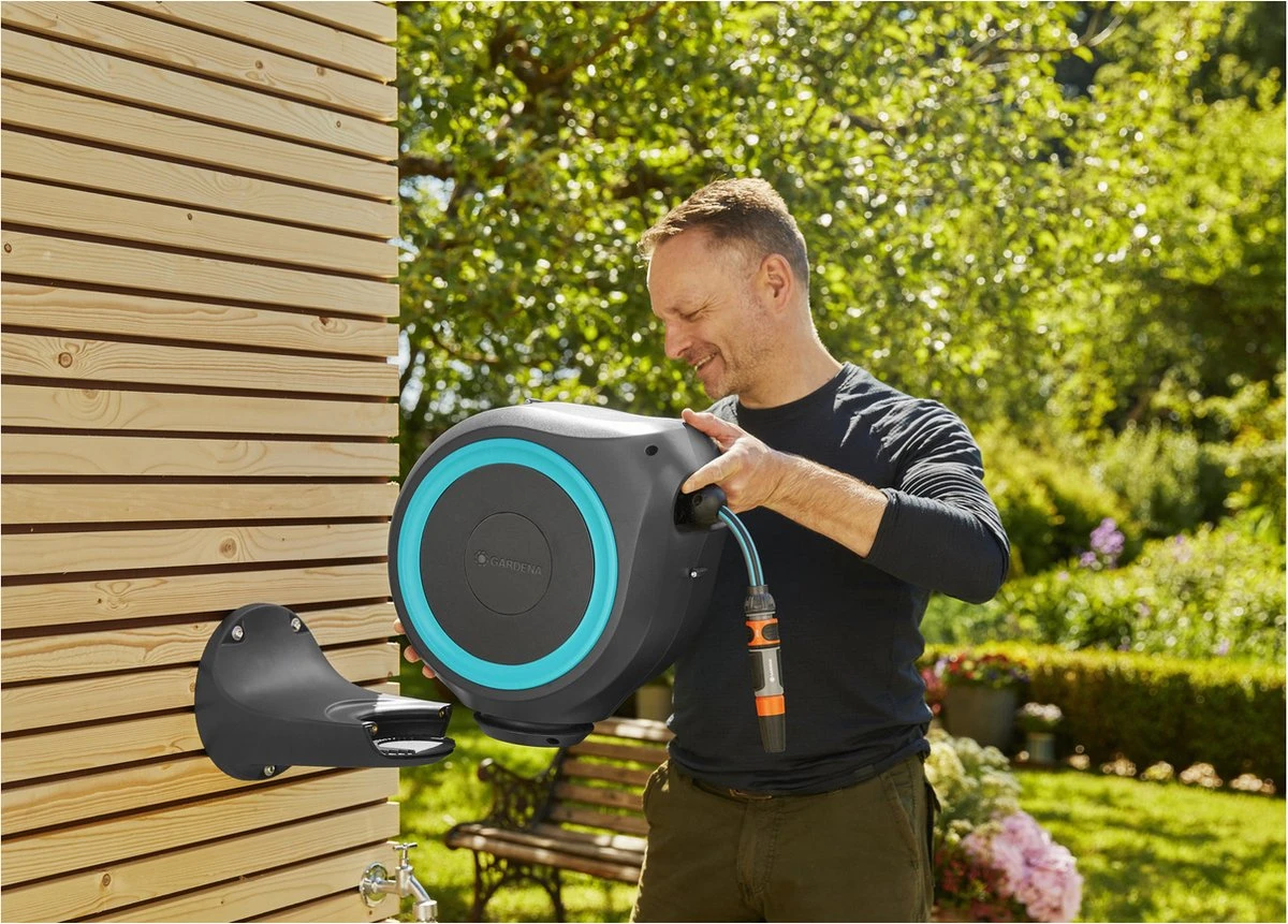 GARDENA Rollup S Wandslangenbox - 15 Meter - Ø 11 Mm 7 GARDENA Rollup S Wandslangenbox - 15 Meter - Ø 11 Mm - Afbeelding 5