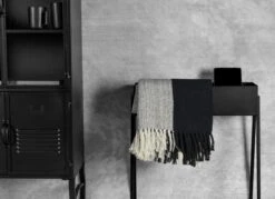 Gusta - Plantenbak - Zwart - 58x18x63cm -Tuingereedschap Serie Winkel 1200x870 13