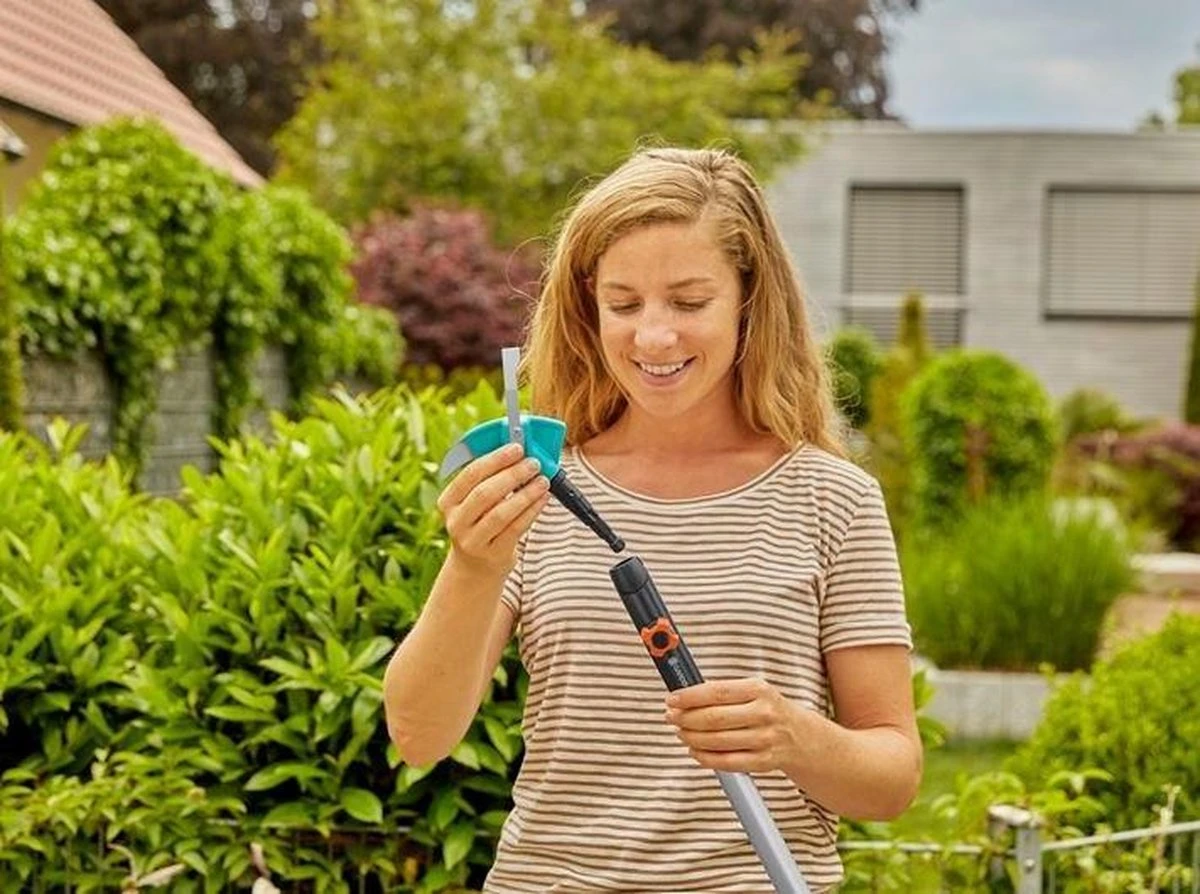 Gardena 2-in-1 Combisysteem Voegenmes - 25 X 14.5 Cm - Blauw 10 Gardena 2-in-1 Combisysteem Voegenmes - 25 X 14.5 Cm - Blauw - Afbeelding 8