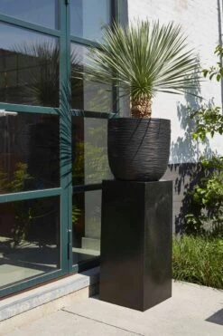 Capi Europe - Bloempot Bol Rib NL - 35x34 - Zwart - Voor Binnen En Buiten - KBLR932 -Tuingereedschap Serie Winkel 799x1200 100