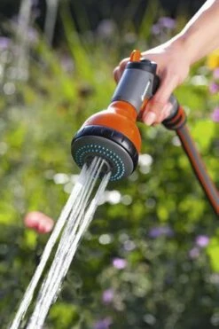 GARDENA - Classic- Multifunctionele Broeskop - Exclusief Verlengsteel -Tuingereedschap Serie Winkel 800x1200 176