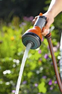 GARDENA - Classic- Multifunctionele Broeskop - Exclusief Verlengsteel -Tuingereedschap Serie Winkel 800x1200 178