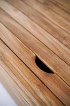 Kleine Teakhouten Tuinbank Met Opbergruimte - 100 X 60 X 90 Cm - Duurzaam Teakhout - Blijft Strak En Mooi - Sterke Constructie Om Lang Mee Te Gaan -Tuingereedschap Serie Winkel 800x1200 66