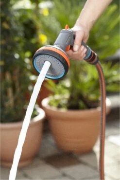 GARDENA - Comfort Broeskop - 5 Straalsoorten - Grijs 22 GARDENA - Comfort Broeskop - 5 Straalsoorten - Grijs -Tuingereedschap Serie Winkel 801x1200 22