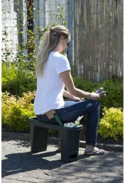 Nature - Tuinkruk 2-in-1 - Tuinzit/-knielkruk - Tuin Werkbank - Grijs - H34 X 66 X 25cm 17 Nature - Tuinkruk 2-in-1 - Tuinzit/-knielkruk - Tuin Werkbank - Grijs - H34 X 66 X 25cm -Tuingereedschap Serie Winkel 814x1200 2