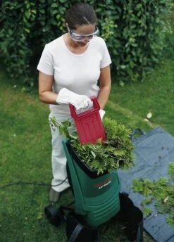 Bosch AXT Rapid 2200 Hakselaar - 2200 W - 90 Kg/u -Tuingereedschap Serie Winkel 862x1200