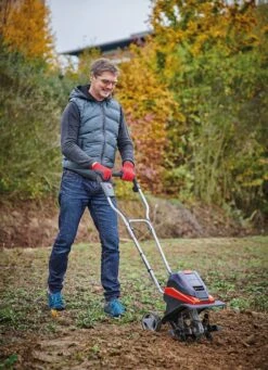 Einhell Accu Grondfrees GE-CR 30 Li-Solo Power X-Change (Li-Ion - 36 V - 30 Cm Werkbreedte - 20 Cm Werkdiepte - Robuuste Hakmessen - 2-punts Veiligheidsschakelaar - Zonder Accu En Lader) 30 Einhell Accu Grondfrees GE-CR 30 Li-Solo Power X-Change (Li-Ion - 36 V - 30 Cm Werkbreedte - 20 Cm Werkdiepte - Robuuste Hakmessen - 2-punts Veiligheidsschakelaar - Zonder Accu En Lader) -Tuingereedschap Serie Winkel 868x1200 1