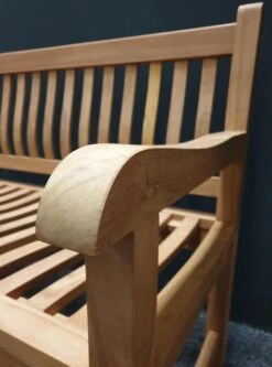 Merkloos TIERRA | Tuinbank Van Teak Comfort Plus + | 150 Cm - 3-Persoons / 3-Zits | Naturel / Original | BONANY Luxe | Geschuurd & Olie Op Waterbasis | Klassiek & Traditioneel | Stevig | Tuinzetel | Bank Voor Tuin -Tuingereedschap Serie Winkel 890x1200