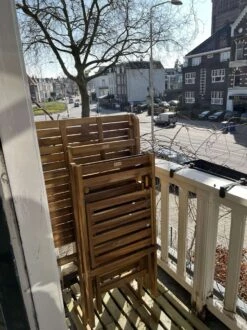 Bistro Set Hout Balkonset FSC – Patio Set Tuin – Houten Frans Tuinsetje – Kleine Tuinset – Complete Kleine Balkon Tafelset Met Gratis Bijzettafel – Hardhout FSC Balkonstoelen & Balkon Tafel - Tuintafel En Stoelen - Bistroset Van Hout – Balcony Set -Tuingereedschap Serie Winkel 899x1200 23