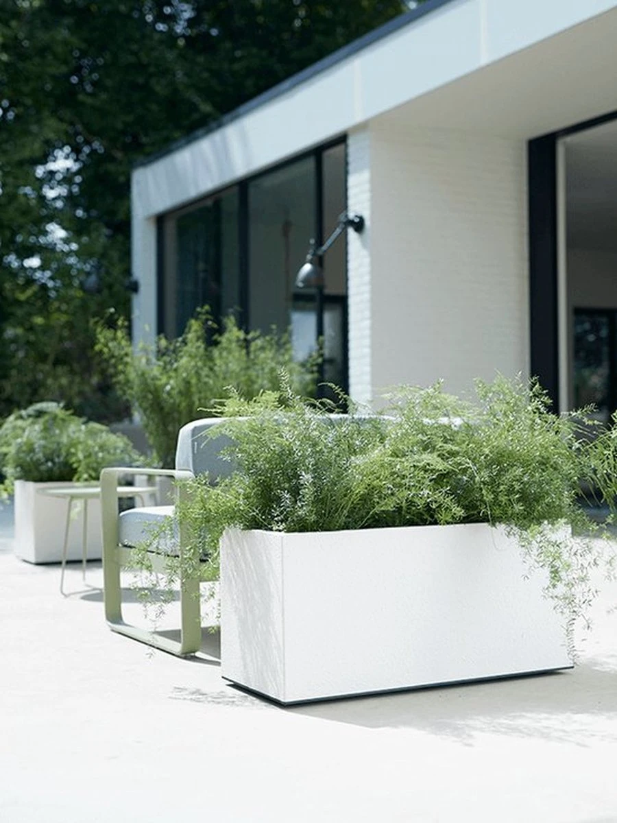 Elho Vivo Matt Finish Lang Wielen 90 - Grote Staande Plantenbak Voor Binnen & Buiten - Gemaakt Van Gereycled Plastic - L 39 X W 88 X H 41 Cm - Zwart 10 Elho Vivo Matt Finish Lang Wielen 90 - Grote Staande Plantenbak Voor Binnen & Buiten - Gemaakt Van Gereycled Plastic - L 39 X W 88 X H 41 Cm - Zwart - Afbeelding 8