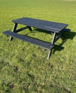 Goedkopepicknicktafels.nl | Zwarte XL Picknicktafel | Tuintafel 6 Persoons | Zwart Gespoten Gedroogd Grenen Hout! -Tuingereedschap Serie Winkel 982x1200 4